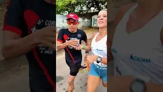 Он отказался, когда один из зрителей предложил ему выпить. #шорты