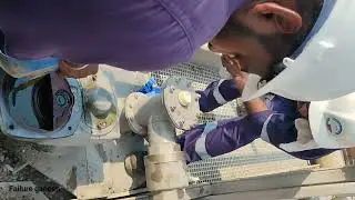 Gear ⚙️ box oil chenging @failureganesh #technician #mechanical #motor #gearbox 