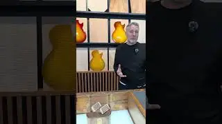 Gibson Garage M2M Custom Shop Room - Art of Guitar explores choosing the most amazing Les Paul tops