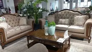 BEST OF TRADITIONAL SOFAS