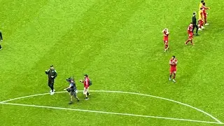 Liverpool Fans Go Mental at Full Time & Jurgen Klopp’s Fist Bumps Are Back | Newcastle 1-2 Liverpool