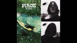 Jo Kusy- Pilot