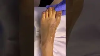 😉Feet Waxing Tips & Tricks #shorts #youtubeshorts #waxing