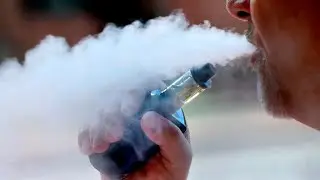 Government cracking down on use and sale of vapes