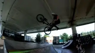 Костя Материнко повторение трюка для Game Of Bike 4130 BMX
