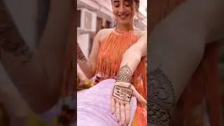 Hands full of mehendi, hearts full of love 💕@sheetal_joshi_official &hearts;️#Mehendi