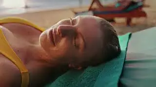 On the Beach TV ad (2019) - This is the worst week of Jessica Chappel's life...
