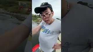 Asian dad knows all the secrets to fishing