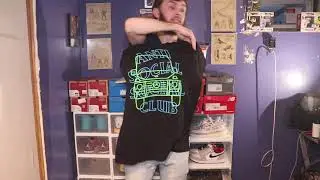 Snkrflea Mystery Box Unboxing!!!!