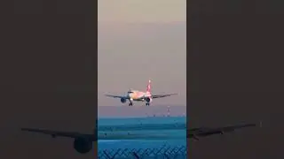 Swiss Air Airbus A320 landing in snowy conditions ✈️❄️ #aviation #snow #shorts  #shortvideo