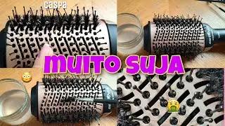 QUAL É A MELHOR MANEIRA DE LIMPAR A ESCOVA SECADORA / VOU TE MOSTRAR UM JEITO RÁPIDO E PRÁTICO