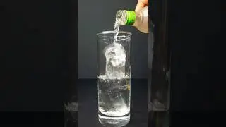 Ice Cube + Lime + Vodka + Charge 🍹🍹 Amazing Combinaton  #short #shorts #viral #science #shortvideo