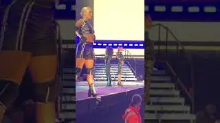 SPICEWORLD 2019 TOUR! - Spice Girls - Geri & Mel B - Holler Intro @ Manchester 01/06/2019