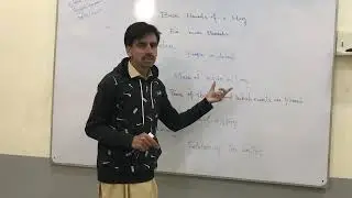 Basic elements of a story in English and Hindi translation
