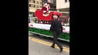 Portman passed out toys for Toys for Tots USA