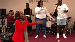 CHARMEKA FEATURING GABBY SMITH &ldquo;FIX IT&rdquo;
