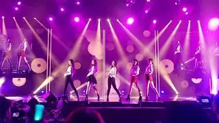 Red Velvet Peek-A-Boo live in Singapore