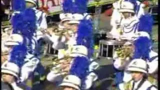 NDHS Irish Knight Band at the 2007 Holiday Bowl Parade