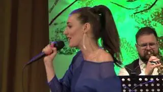 Too Darn Hot - Dasha & Krnovský BigBand