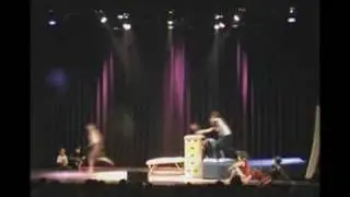 2005-December-Trampolin-Zirkus-Fritzantino