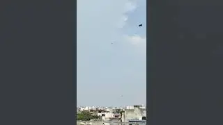 #kite cutting by fast wind#kite #flying #best #beautiful# cutting #trick 🪁🪁🪁🪁