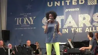 Tony Nominee Adriane Lenox Sings 'Women Be Wise' at STARS IN THE ALLEY!