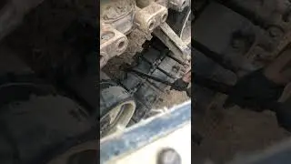 Breaking track on a U.S ARMY M1A2 Abrams #tank. #military #91A #armor