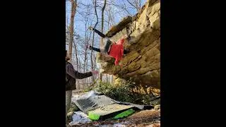 Sun Toucher ☀️🚀 - Suck Creek - Chattanooga TN #bouldering