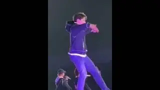 JUNGKOOKK HIP THRUST AJBSKSHLSHSLS #bts #shorts