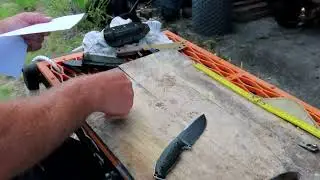 Brother F017 d2 Fixed Blade vs Ruike F018 Jager 14c28n Rope cut test