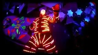 LED Bodysuit Show by Fortuna Fire Crew