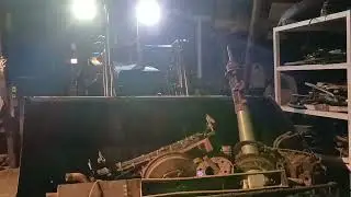 Valmet 805 ja romuläjä.