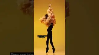 🇺🇦 Model poses for photoshoot📸 Ballet. Model Evgenia
