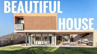 Brick & Light: Santiago&rsquo;s Mountain-Edge Home + Lo Barnechea&rsquo;s Perforated Facade Masterpiece