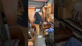 Покупатель, будь осторожен: следи за этим на аукционах сокровищ хранения.