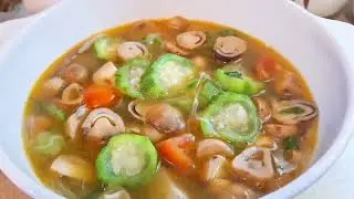 SOP OYONG JAMUR Mushroom Gourd Soup #cooking #masak #resep #recipe #food #masakapaharini #oyong 
