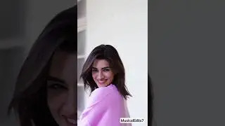 Kriti Sanon's beautiful smile🫰😍#kritisanon#smile#photosong#shorts#youtubeshorts#status#viral#cute