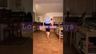 Try this house dance step to travel when you shuffle dance. Loose legs. #looselegs #shuffletutorial