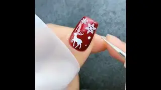 Latest and Elegant Nail Art Designs by Beauty Studio E16