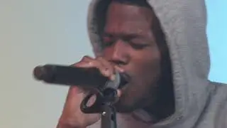 DC Young Fly - Parasailing (Live) | Eighty Vybe