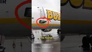 How Ryanair Saves Money with Airplane Airstairs #shorts