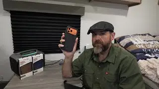 Чехол для iPhone 17 Pro Max с креплением на ремень MyBat Pro Maverick