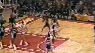 Julius Erving (26pts) vs. Nuggets (1978)