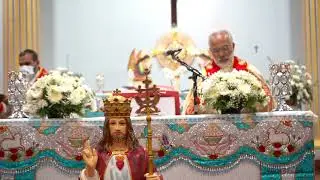 Holy Mass3