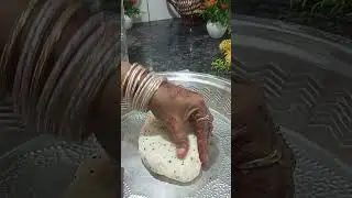 Namak pare #Namkeen #namkeen eeasy recipe#zoya'kitchen