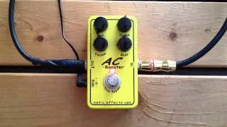 5 Minutes with the Xotic Effects AC Booster - Pedal Demo