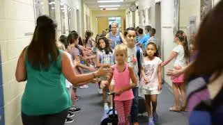 Augusta Prep 4th Graders Welcome Back Lower School Students on First Day!
