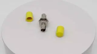 Metal Type ST To ST Fiber Optic Adapter Simplex ISO9001 Approved
