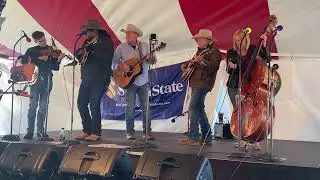WOW! 16 Year Old Fiddler Ian Lane plays Sally Goodin with Keith Bass and Florida Bluegrass Express