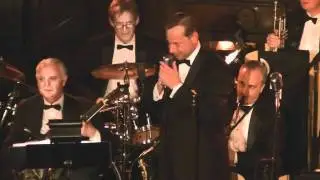 Johnny Holiday sings 